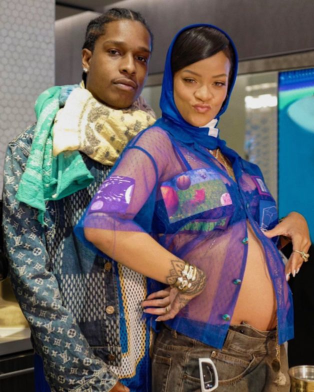 Rihanna pregnancy style